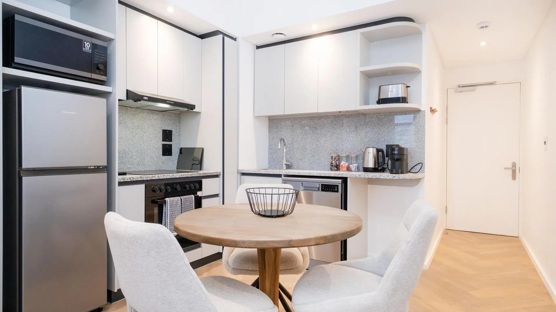 808 Zeeland Pier - Lux Aprt With Parking Near Cticc Apartment Cape Town